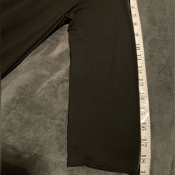 EUC Willi Smith Pullover Blouse, SizeM 3/4” sleeves & 5”  slits at the side seam - Picture 12 of 12